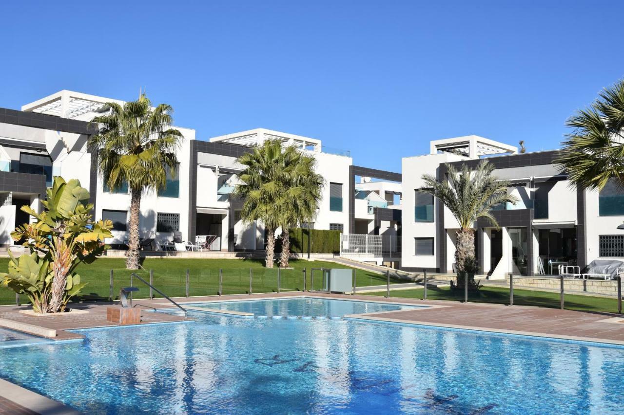 شقة Dehesa de Campoamor   في Penthouse Oasis Beach II La Zenia المظهر الخارجي الصورة